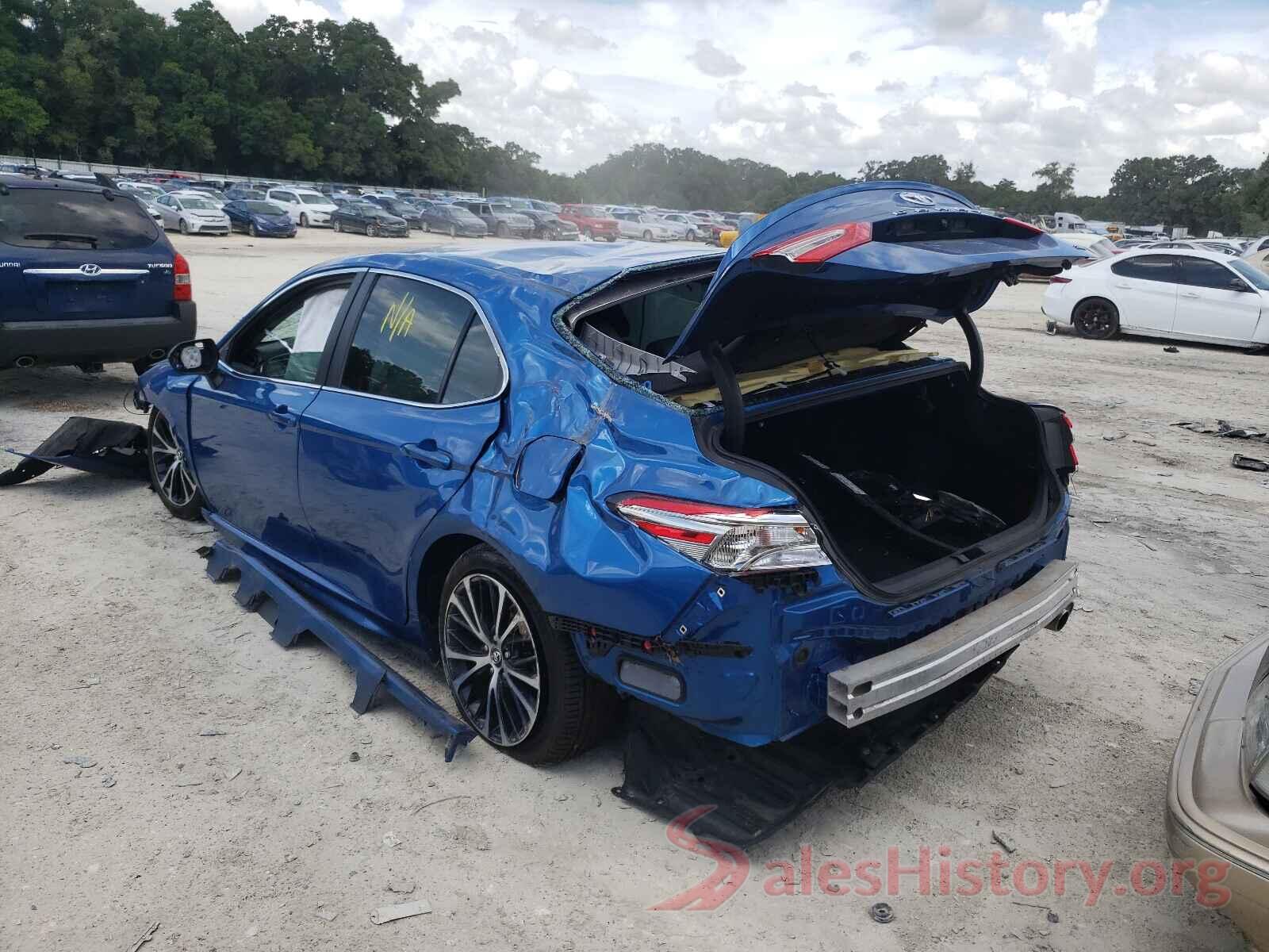 4T1B11HK3JU095144 2018 TOYOTA CAMRY