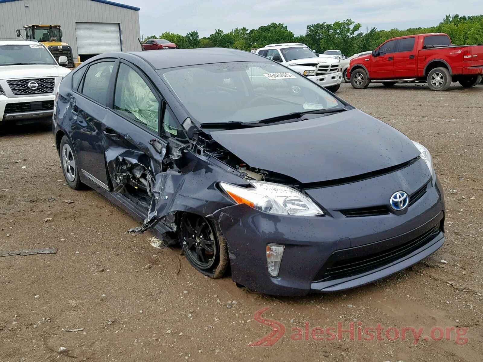 JTDKN3DU7F0444137 2015 TOYOTA PRIUS