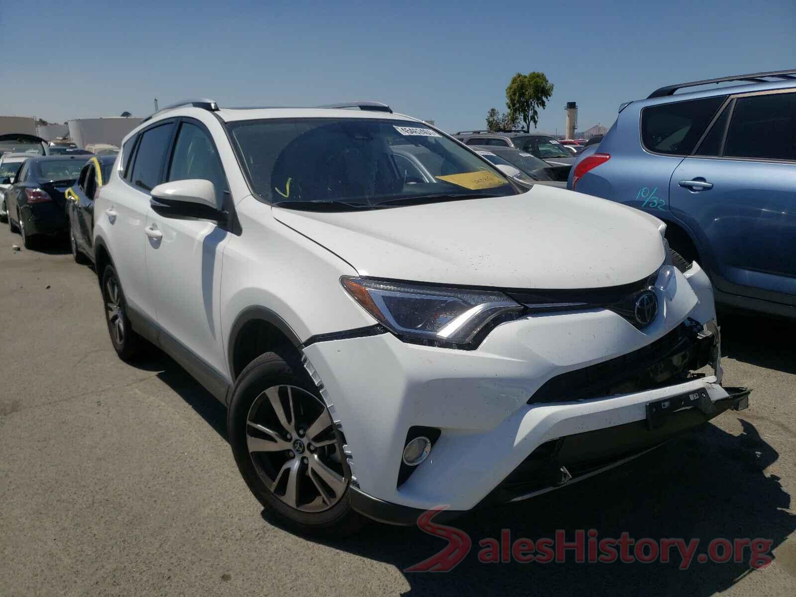 JTMWFREV5JD128391 2018 TOYOTA RAV4