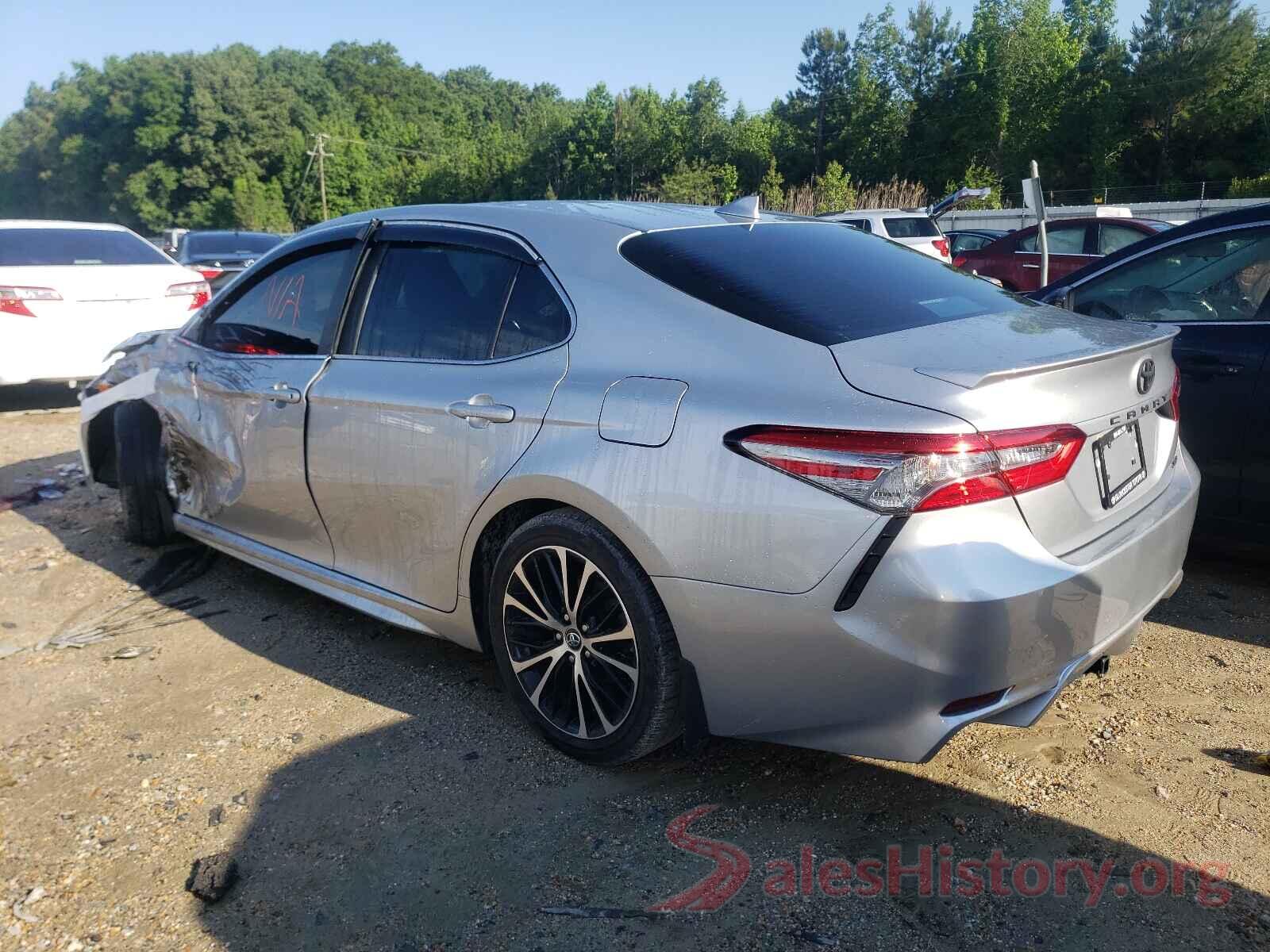 4T1B11HKXJU552192 2018 TOYOTA CAMRY