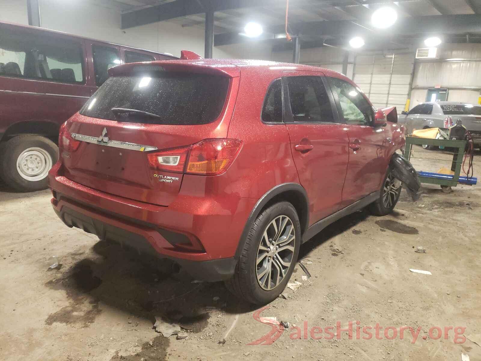 JA4AP3AUXJU019226 2018 MITSUBISHI OUTLANDER