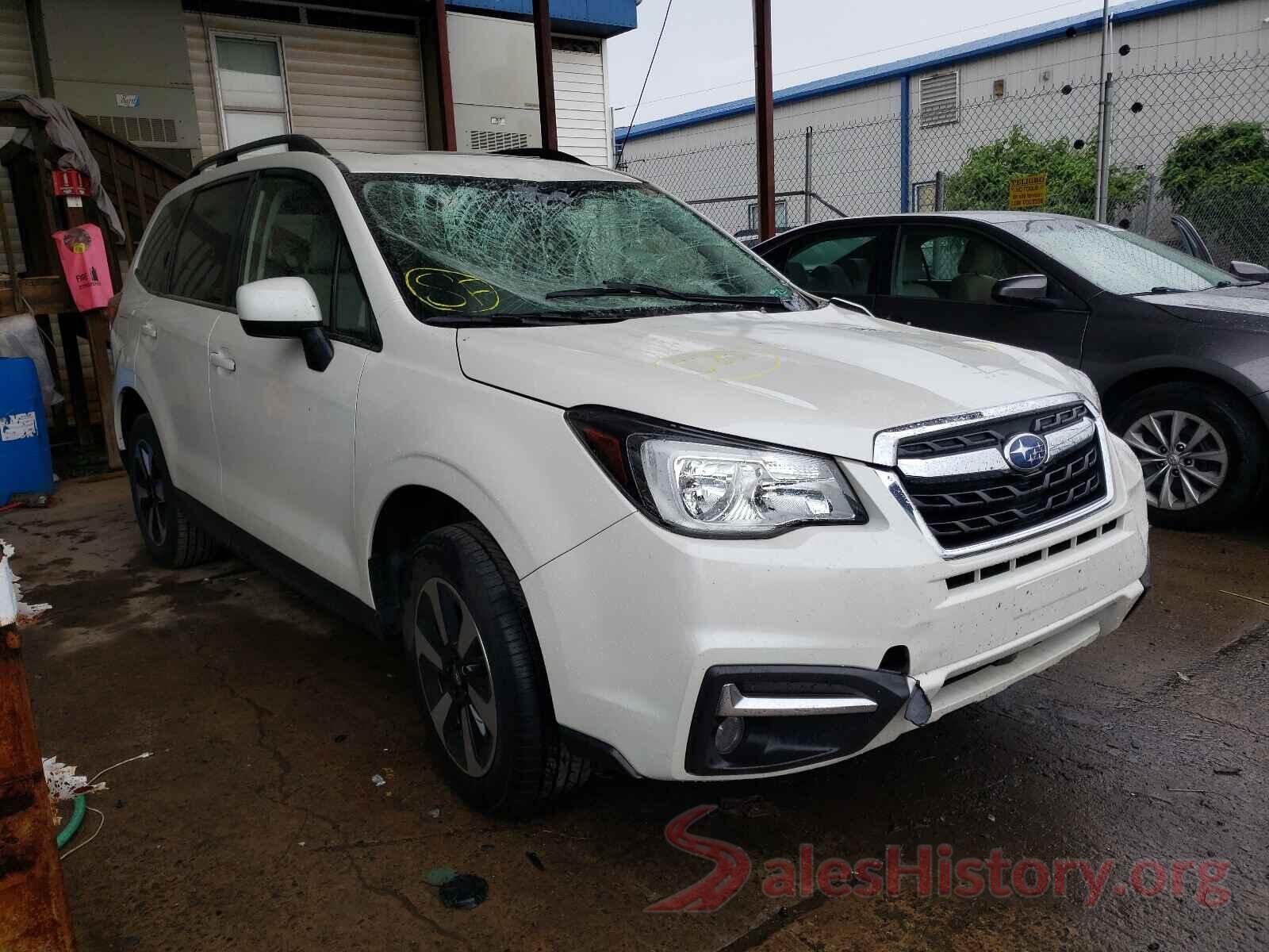 JF2SJAGC9JH616103 2018 SUBARU FORESTER