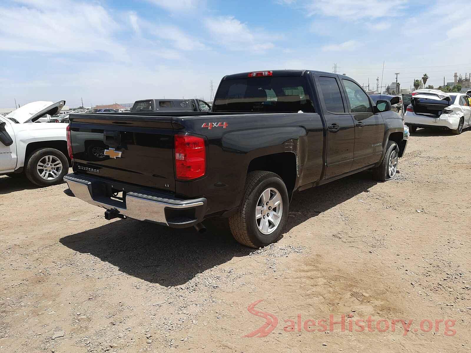 1GCVKREH8JZ274840 2018 CHEVROLET SILVERADO