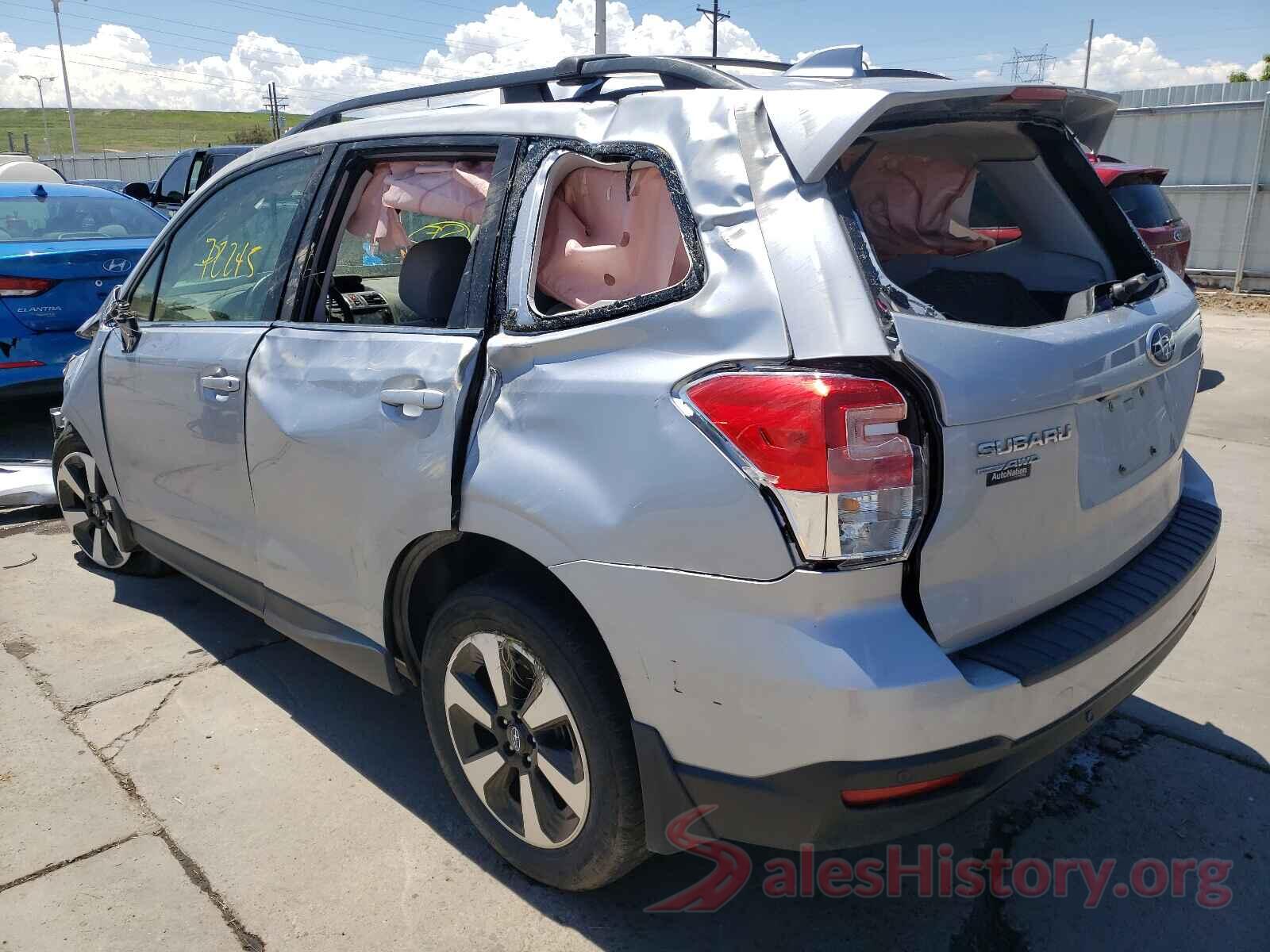 JF2SJARC9HH427703 2017 SUBARU FORESTER