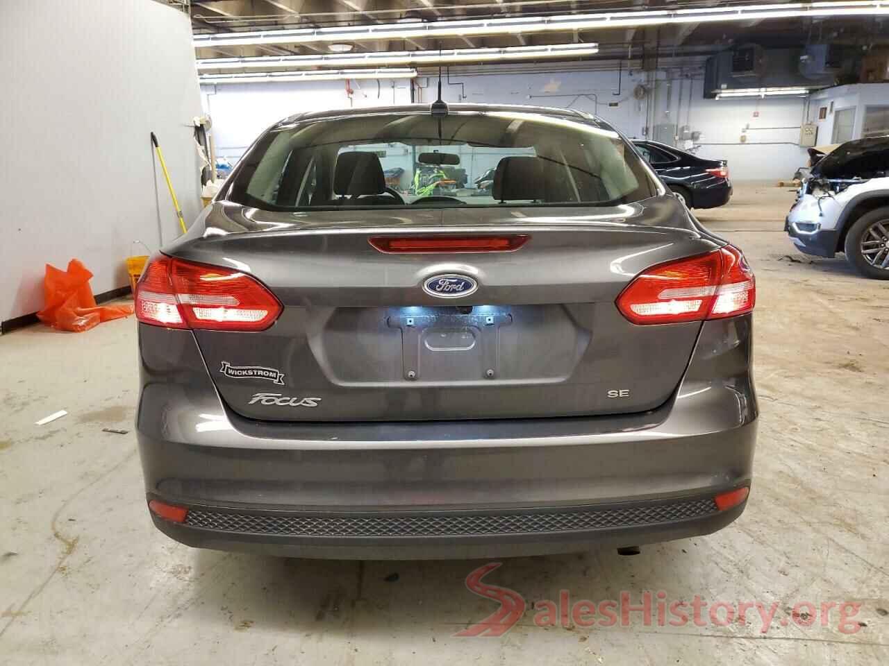 1FADP3F21JL267046 2018 FORD FOCUS