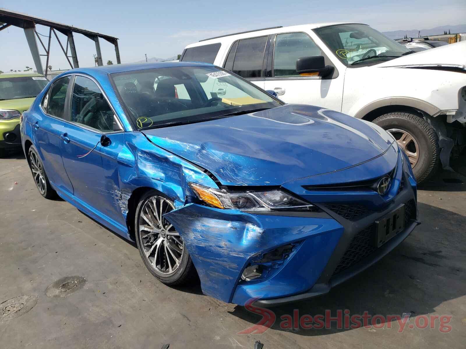 4T1G11AK0LU385327 2020 TOYOTA CAMRY