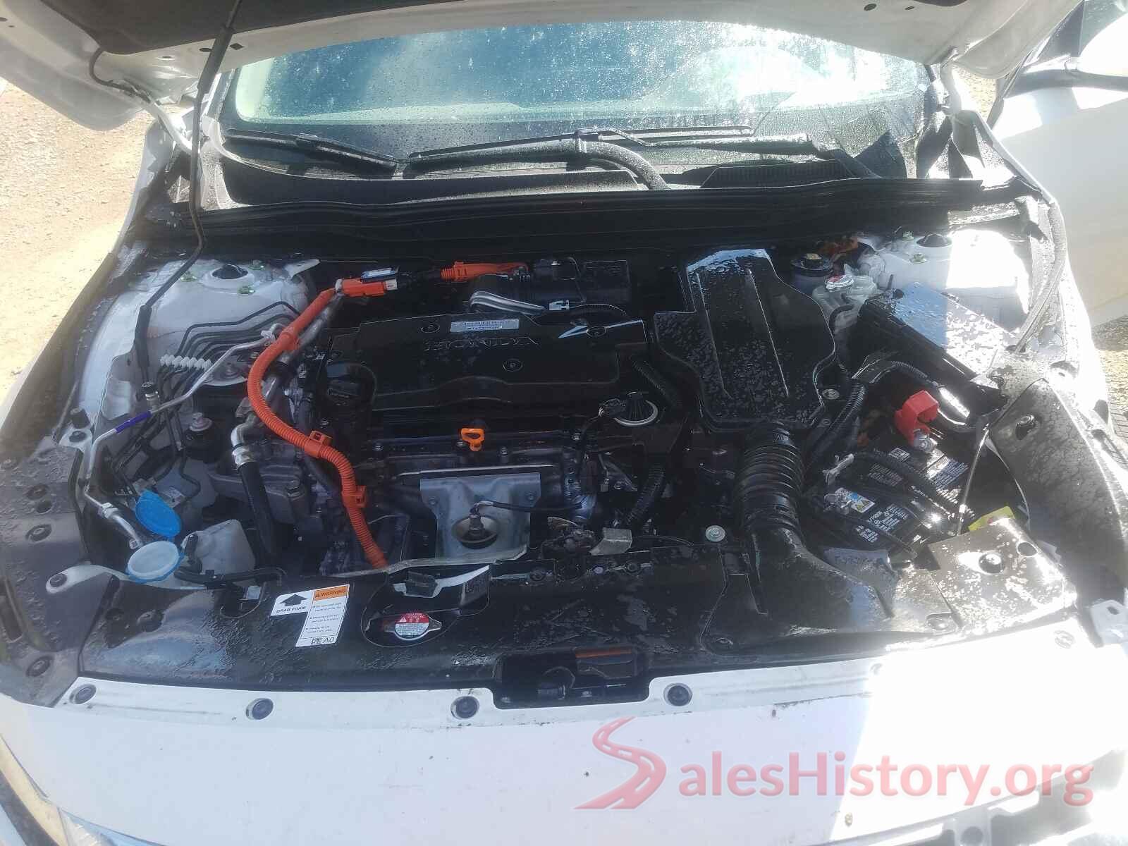 1HGCV3F95JA014575 2018 HONDA ACCORD