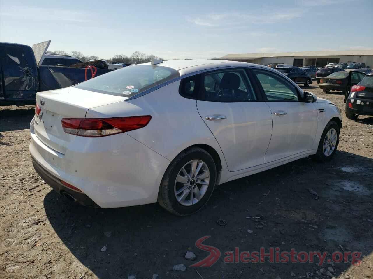 KNAGT4L30J5216712 2018 KIA OPTIMA