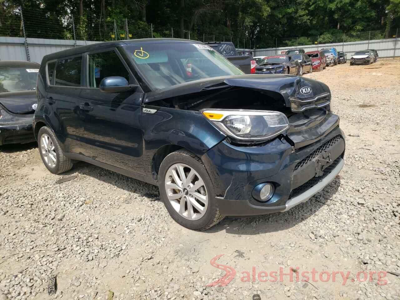 KNDJP3A5XK7669737 2019 KIA SOUL