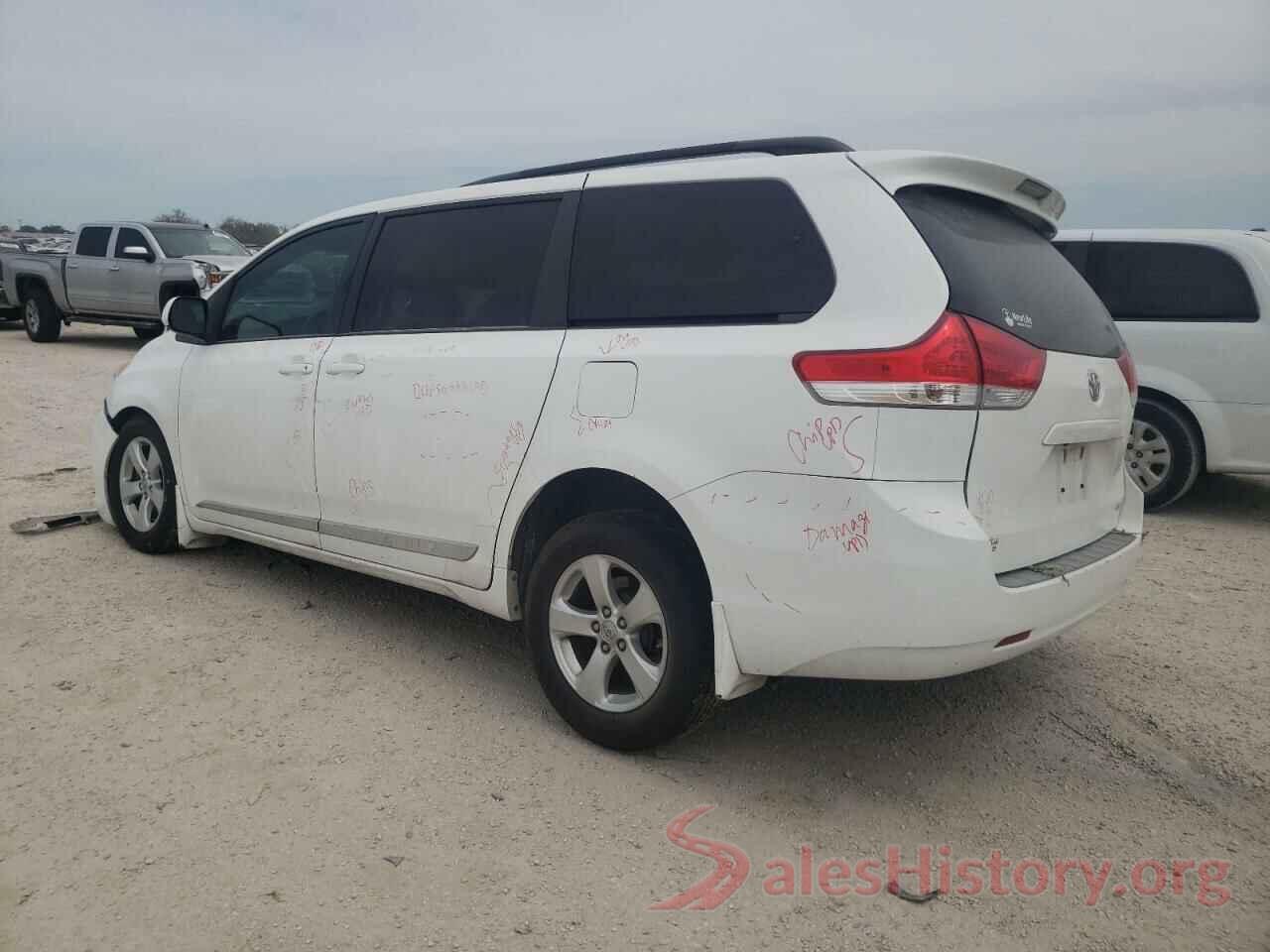 5TDKK3DC4DS397000 2013 TOYOTA SIENNA