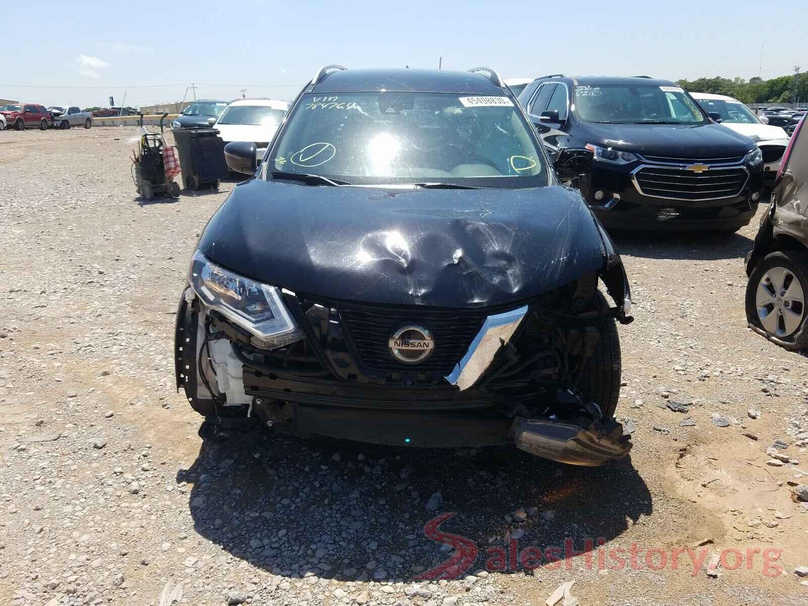 5N1AT2MT5JC784764 2018 NISSAN ROGUE