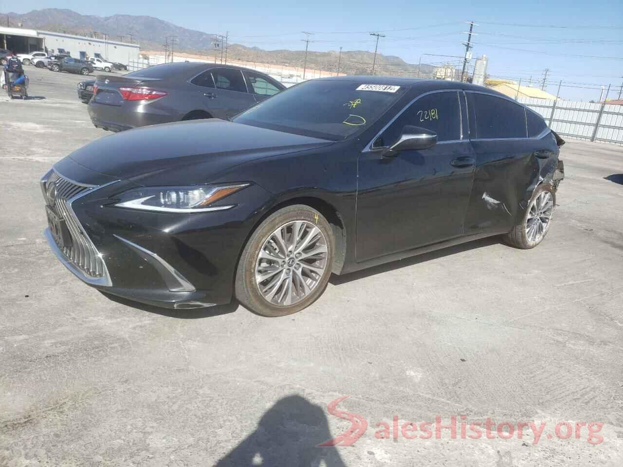 58ADZ1B15MU103517 2021 LEXUS ES350