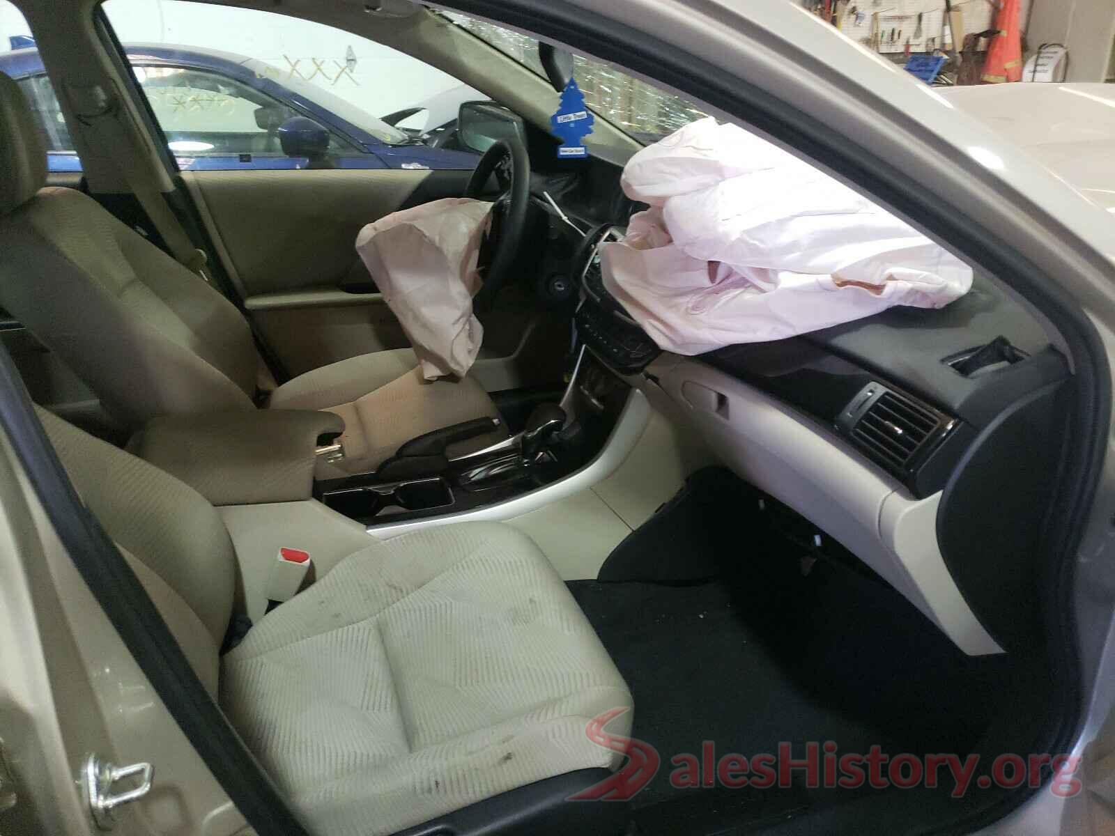 1HGCR2F32HA152269 2017 HONDA ACCORD