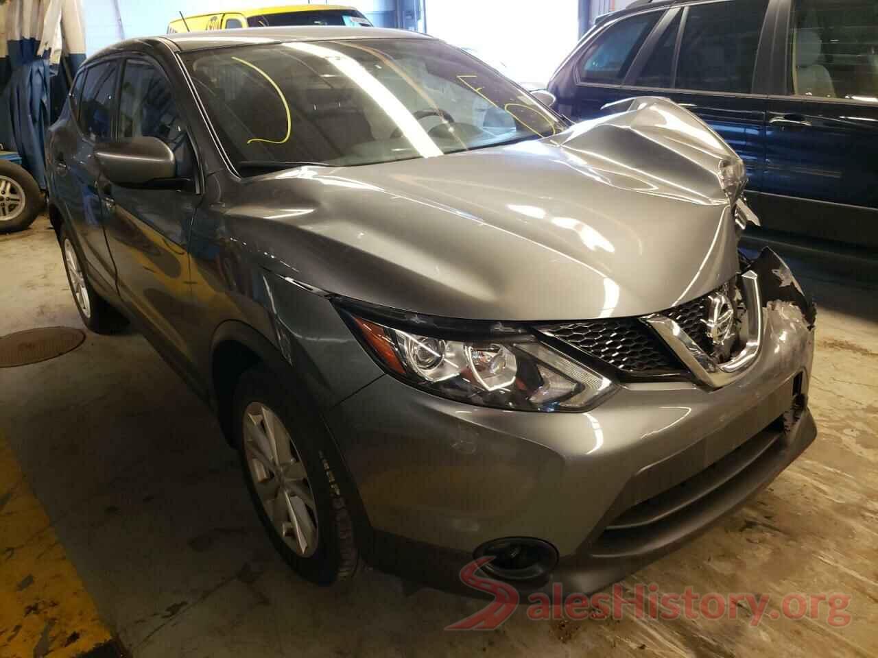 JN1BJ1CR7JW206343 2018 NISSAN ROGUE