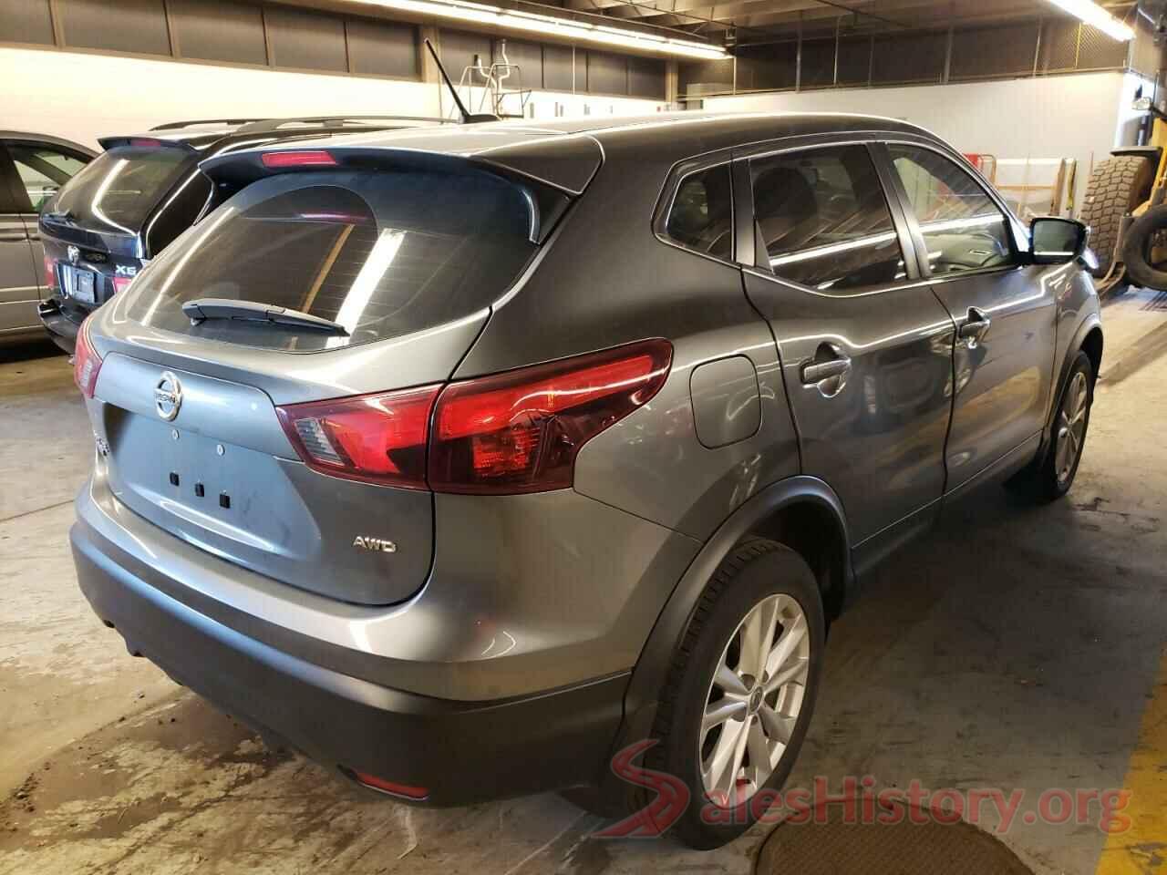 JN1BJ1CR7JW206343 2018 NISSAN ROGUE