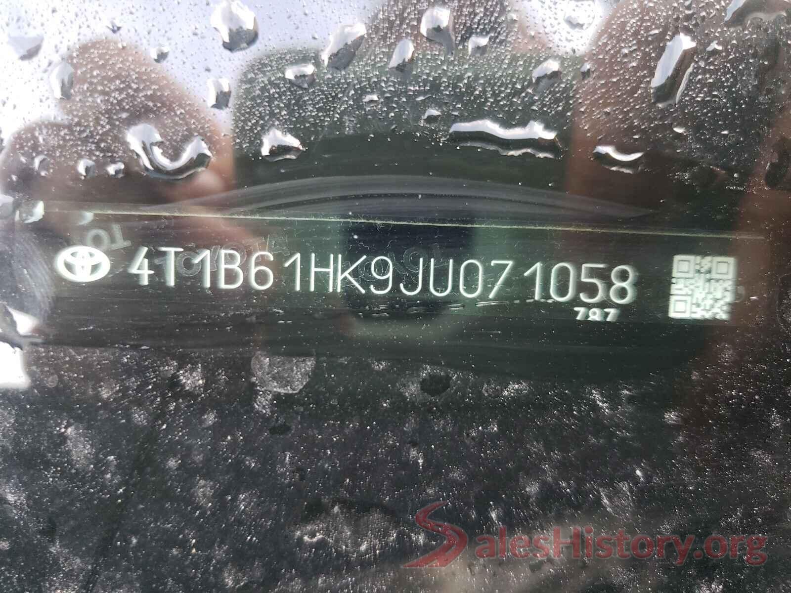 4T1B61HK9JU071058 2018 TOYOTA CAMRY