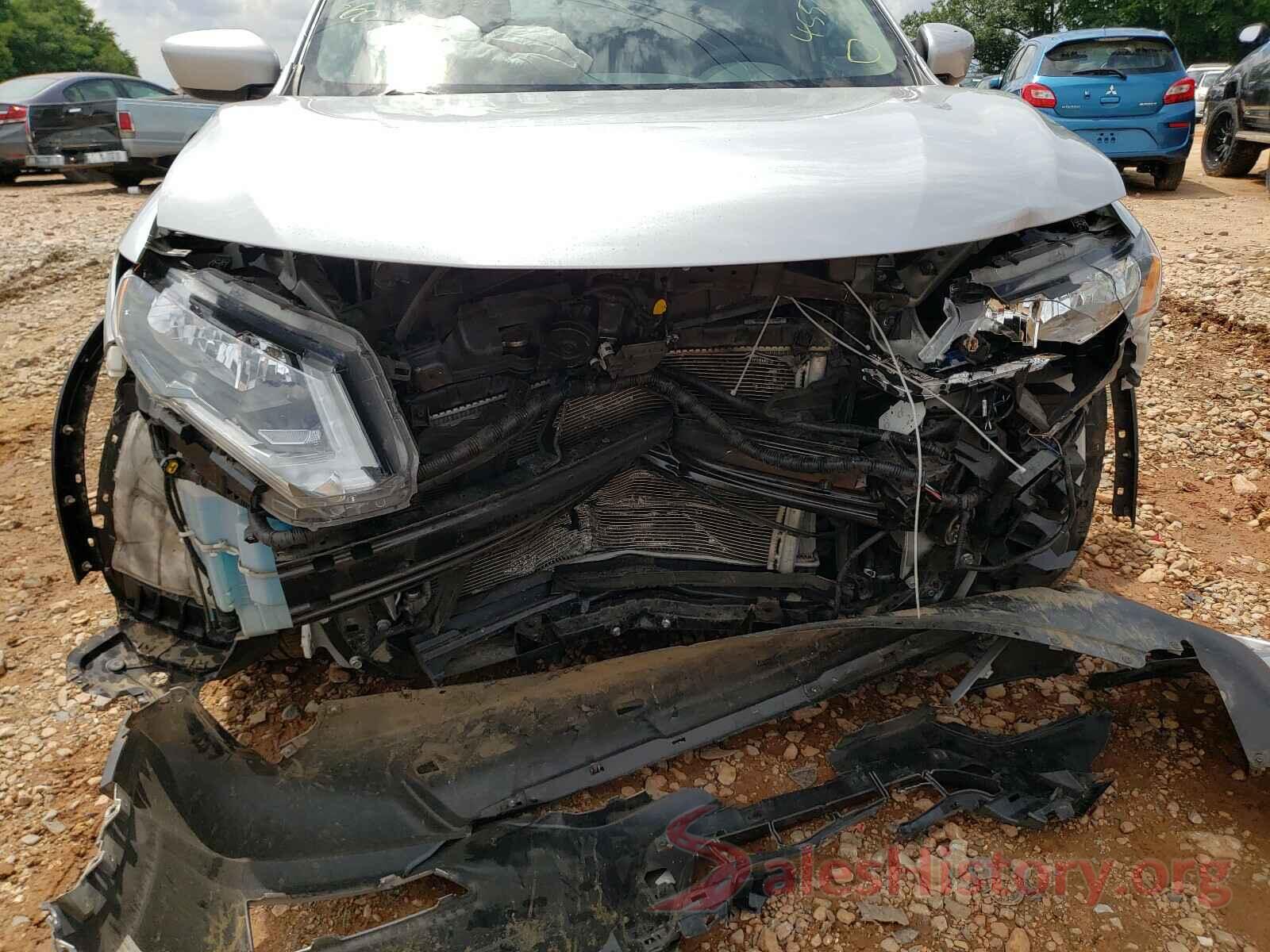 5N1AT2MT1JC786253 2018 NISSAN ROGUE