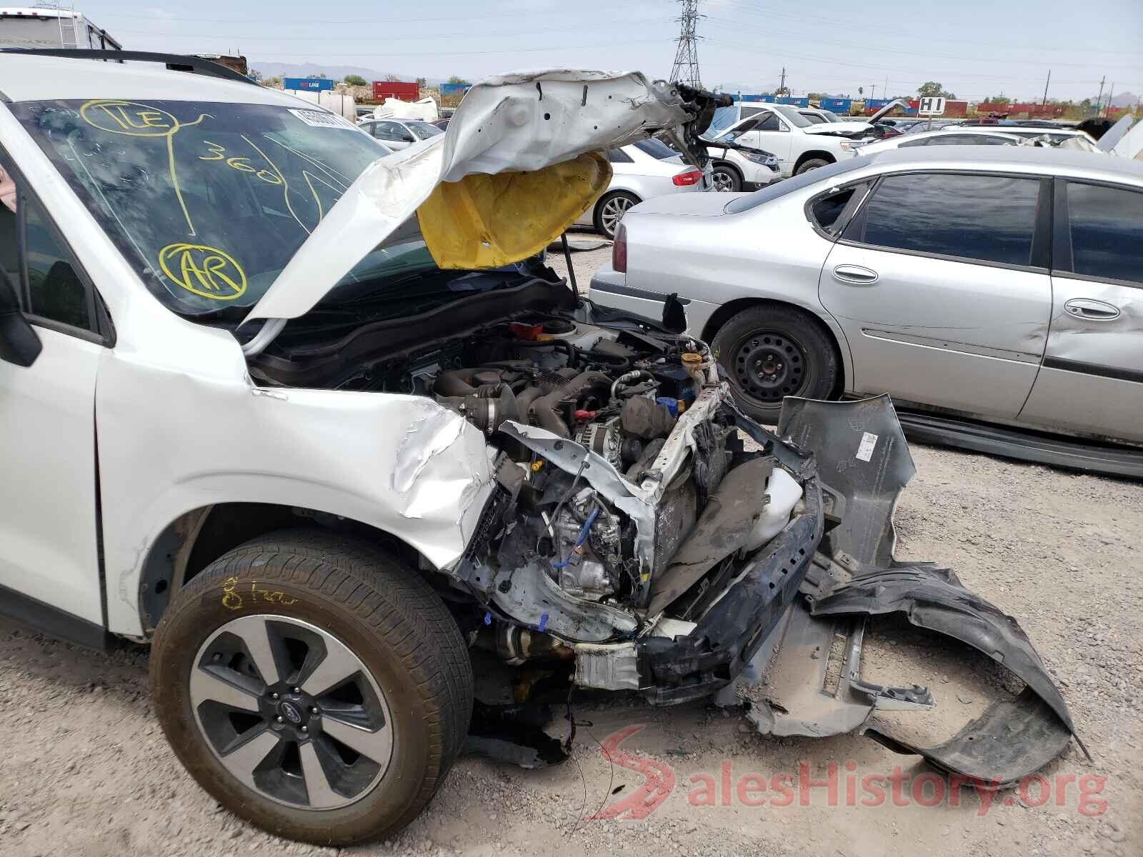 JF2SJABC9JH517238 2018 SUBARU FORESTER