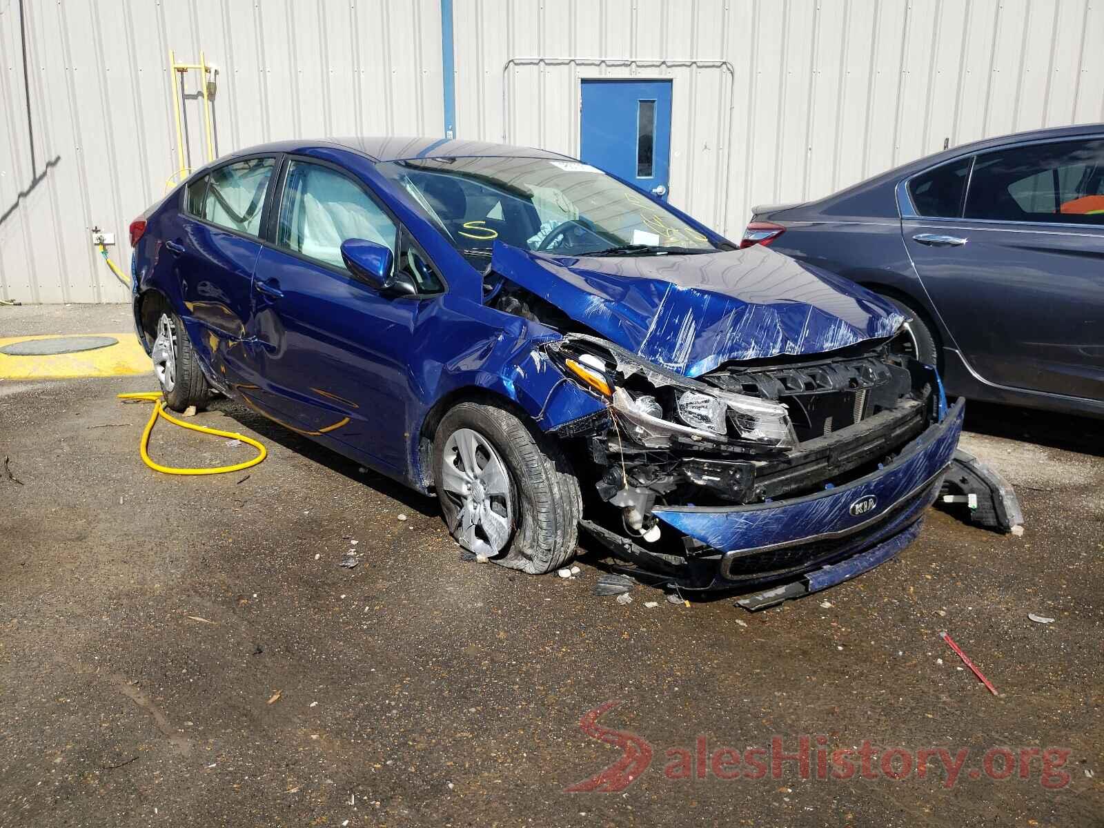 3KPFK4A74HE037238 2017 KIA FORTE