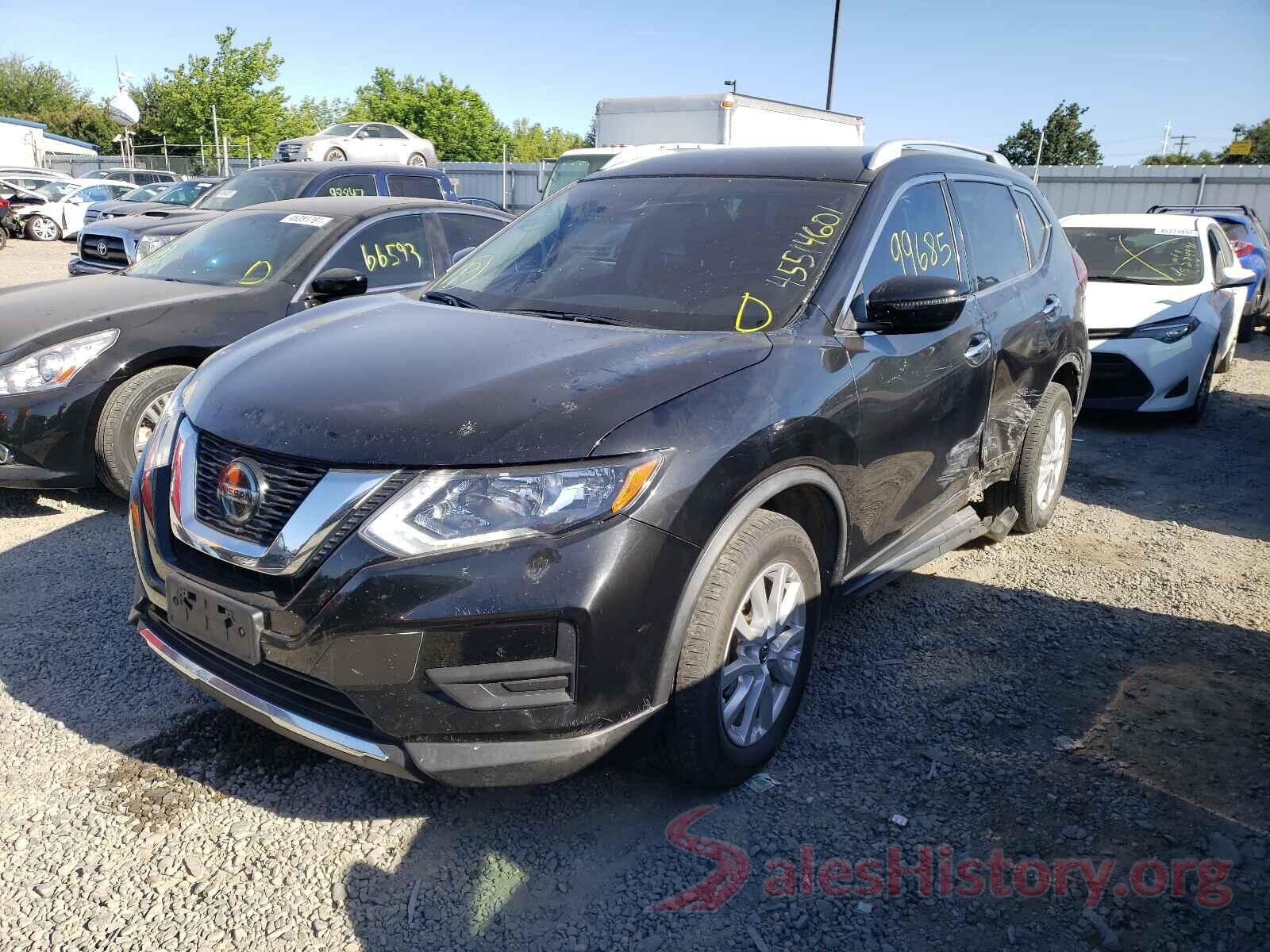 KNMAT2MT9JP515213 2018 NISSAN ROGUE