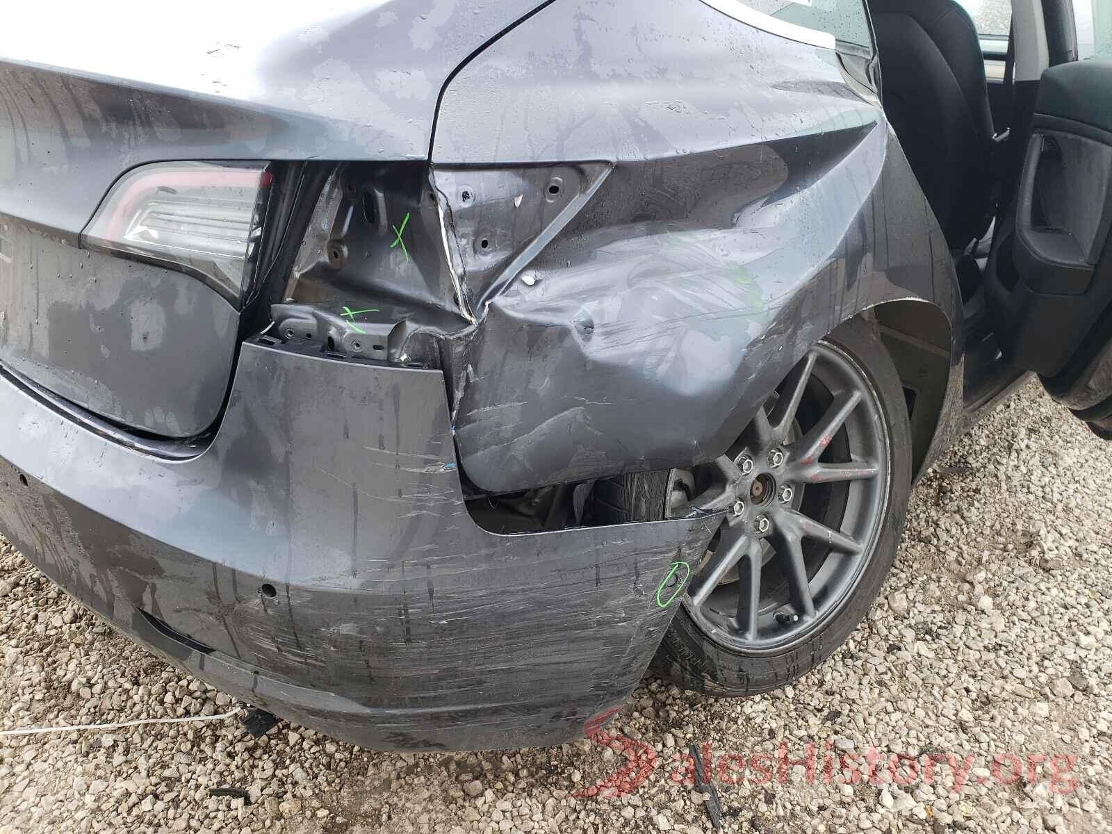 5YJ3E1EA3JF158034 2018 TESLA MODEL 3