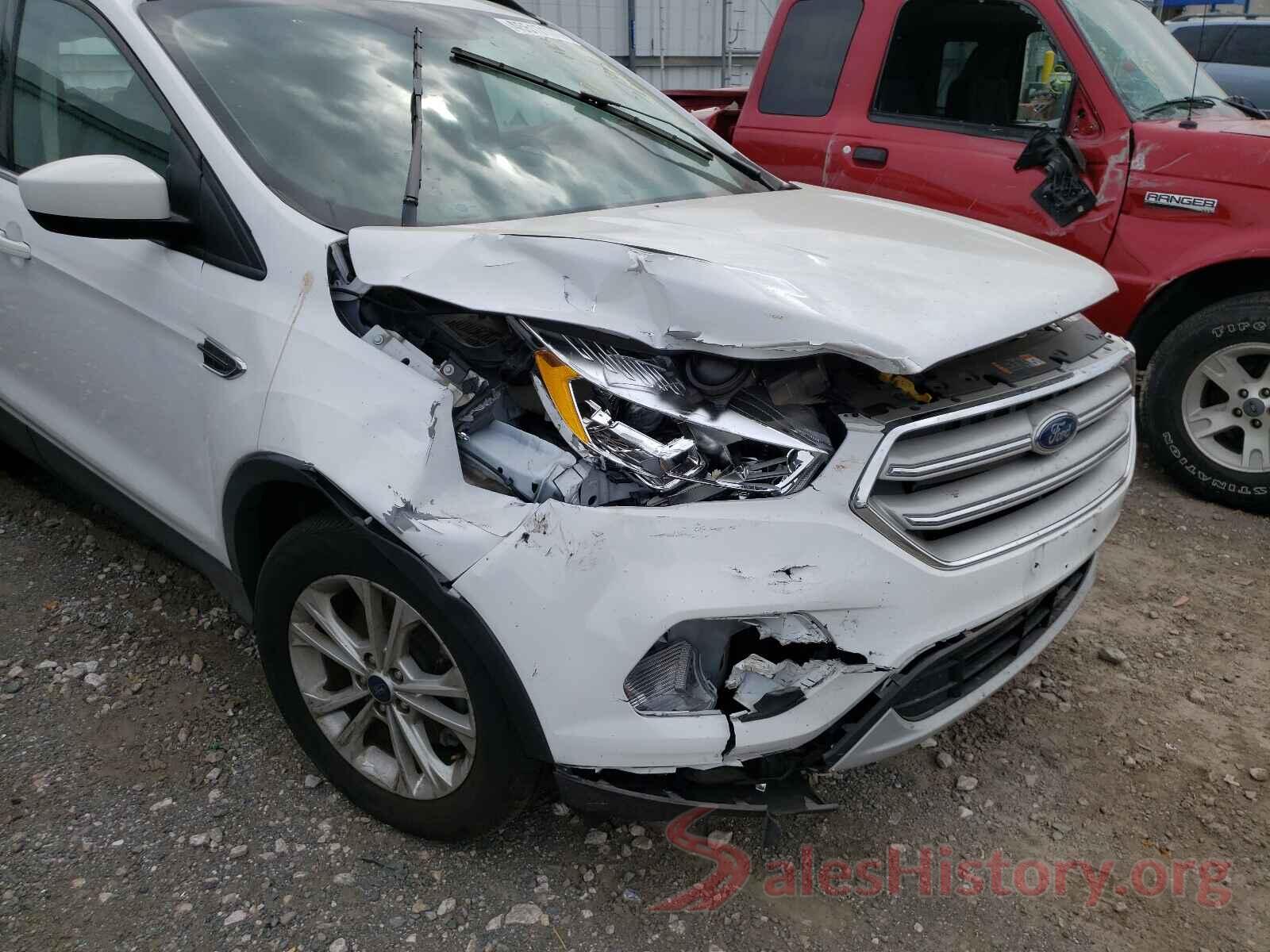 1FMCU9HD1JUD30264 2018 FORD ESCAPE