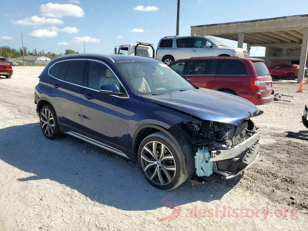 WBXHU7C55K3H44353 2019 BMW X1