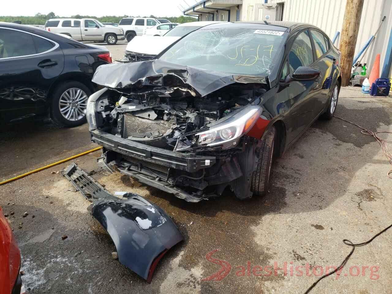 3KPFL4A7XHE058897 2017 KIA FORTE