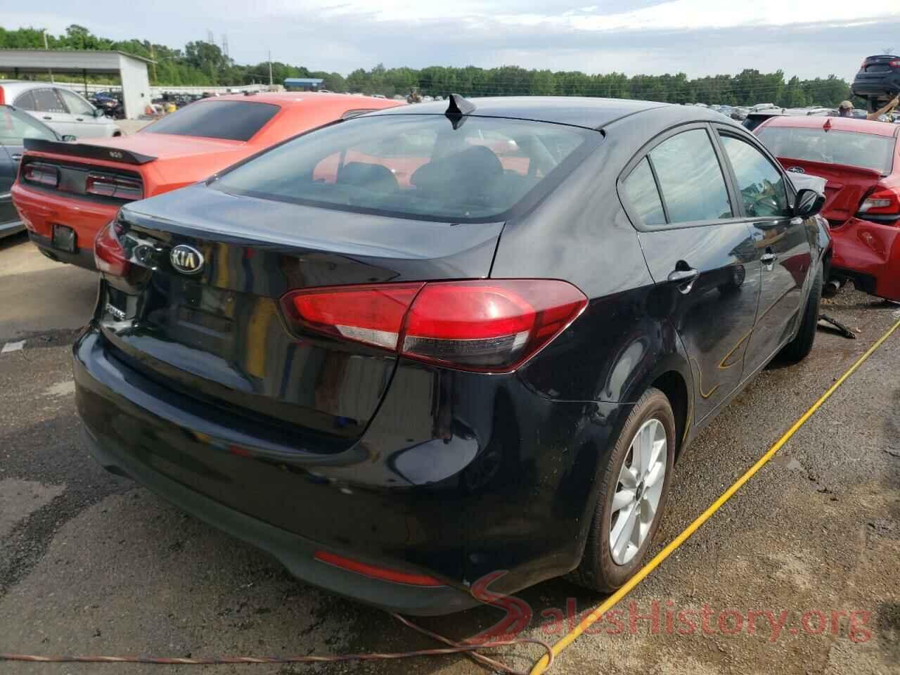 3KPFL4A7XHE058897 2017 KIA FORTE