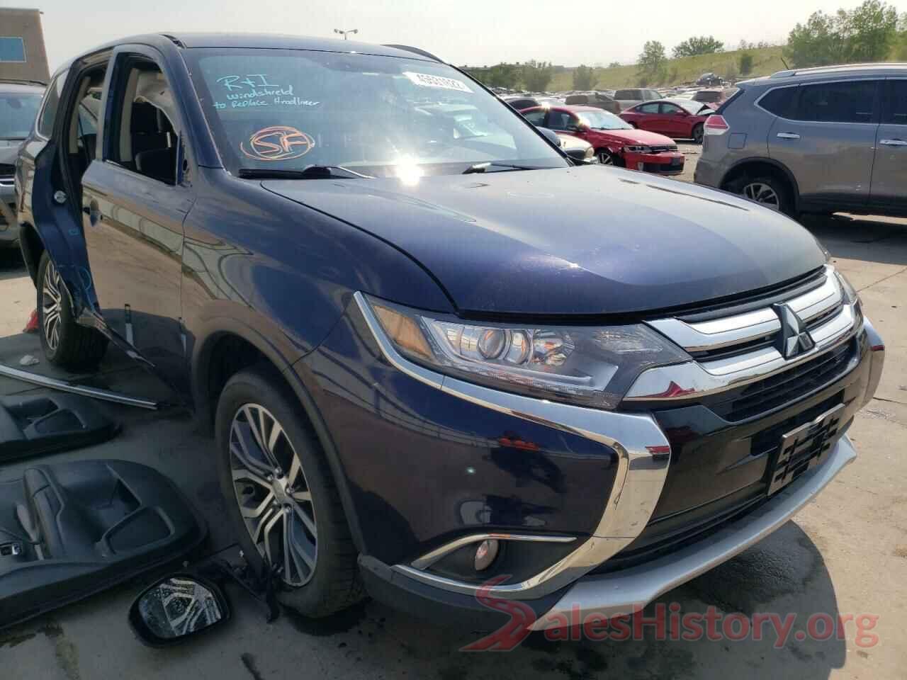 JA4AZ3A3XJZ016475 2018 MITSUBISHI OUTLANDER