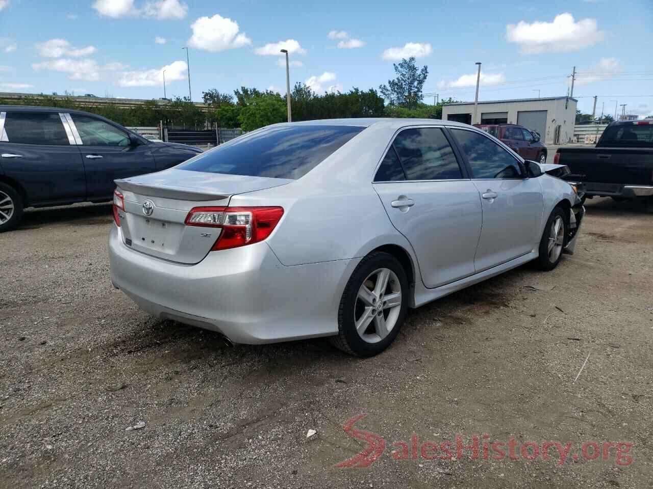 4T1BF1FK0CU139625 2012 TOYOTA CAMRY