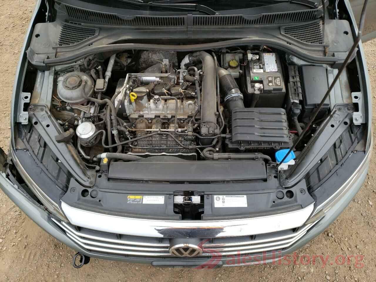 3VWGB7BUXKM177833 2019 VOLKSWAGEN JETTA