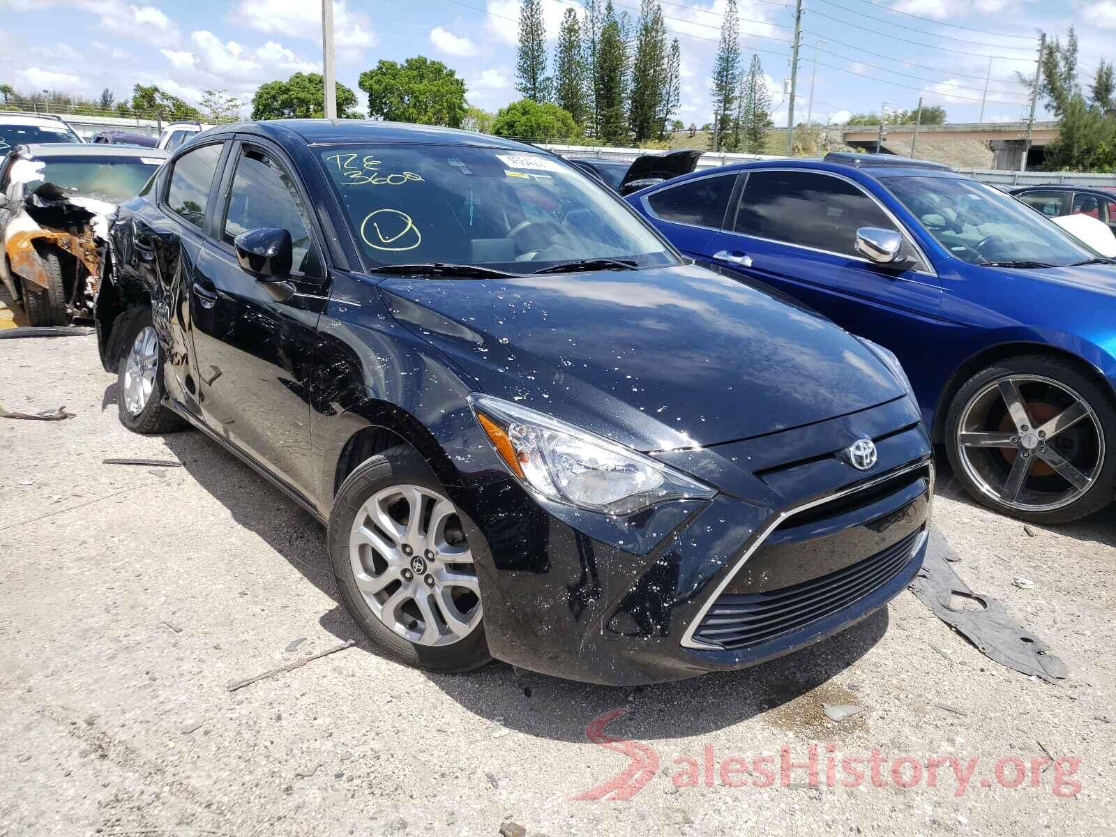 3MYDLBYV1HY187367 2017 TOYOTA YARIS