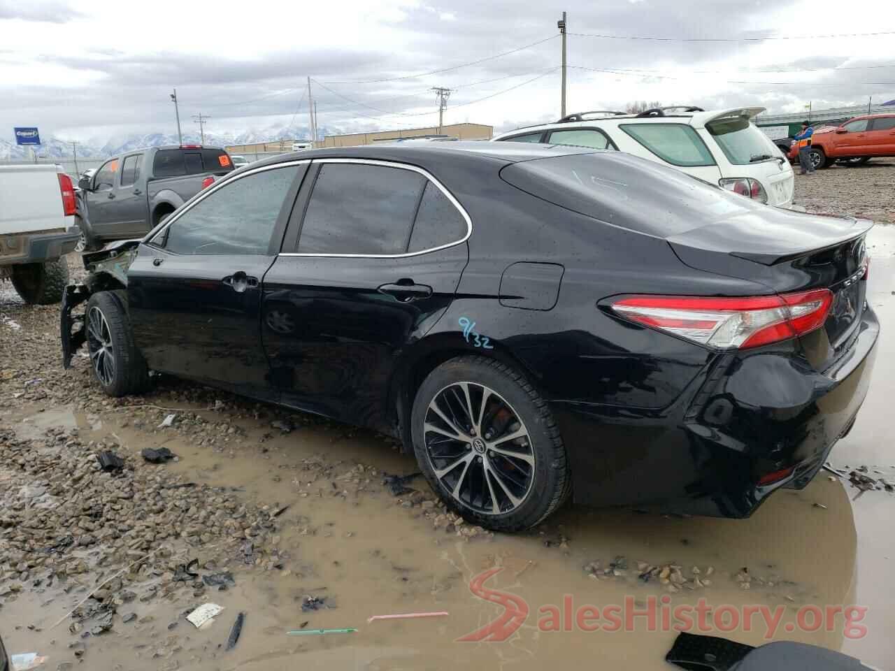 4T1B11HKXJU092726 2018 TOYOTA CAMRY