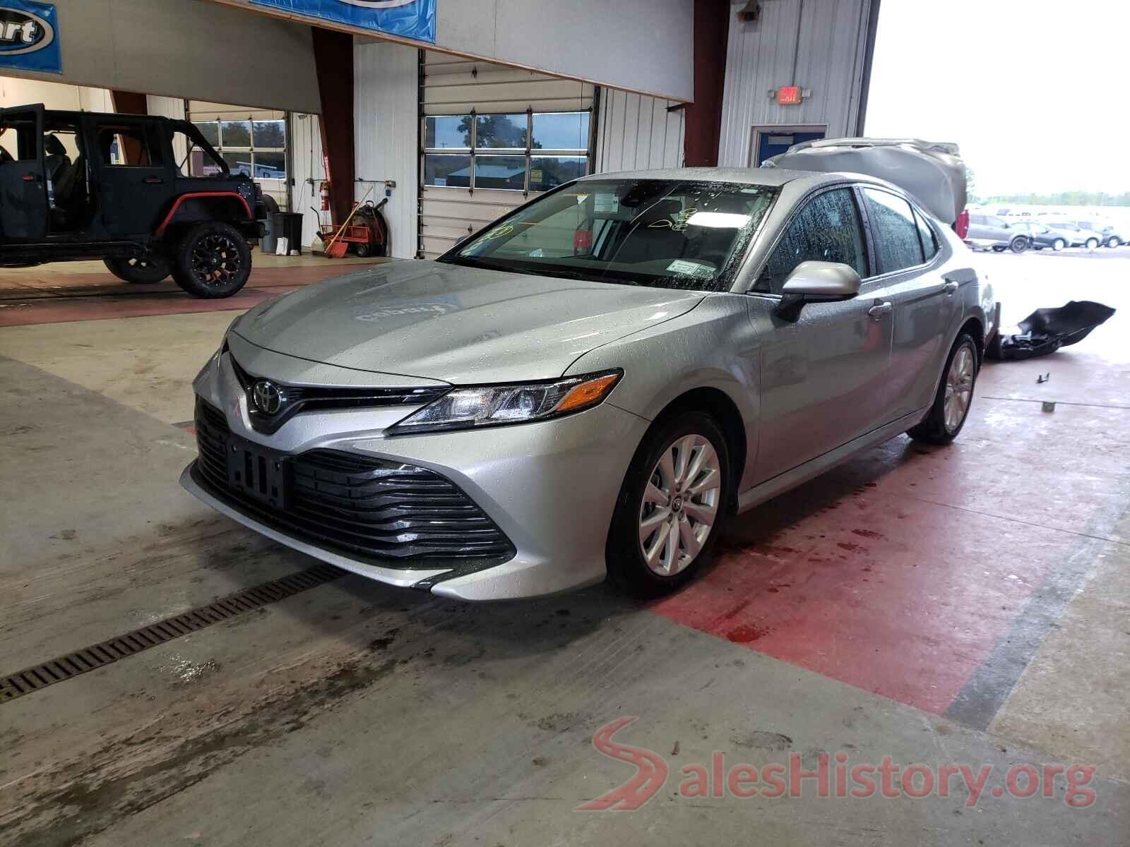 4T1B11HK2KU796646 2019 TOYOTA CAMRY