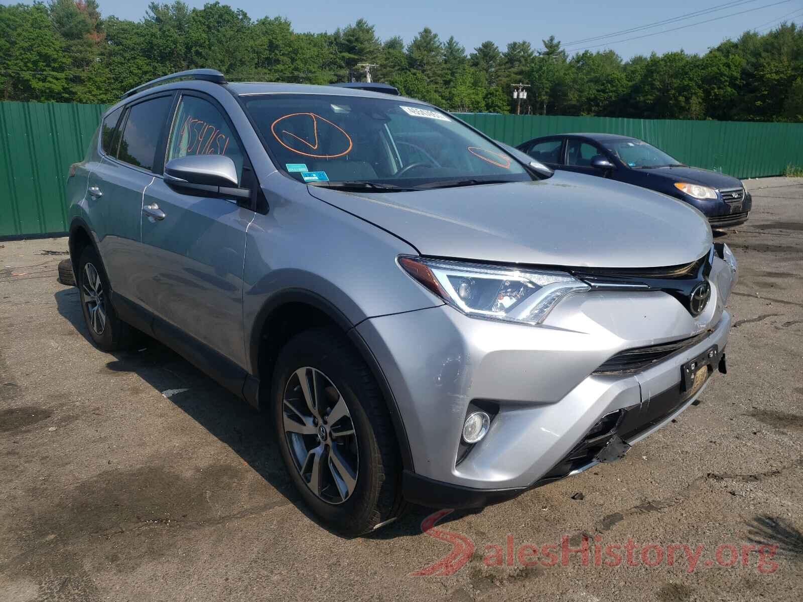 2T3RFREV5JW710734 2018 TOYOTA RAV4