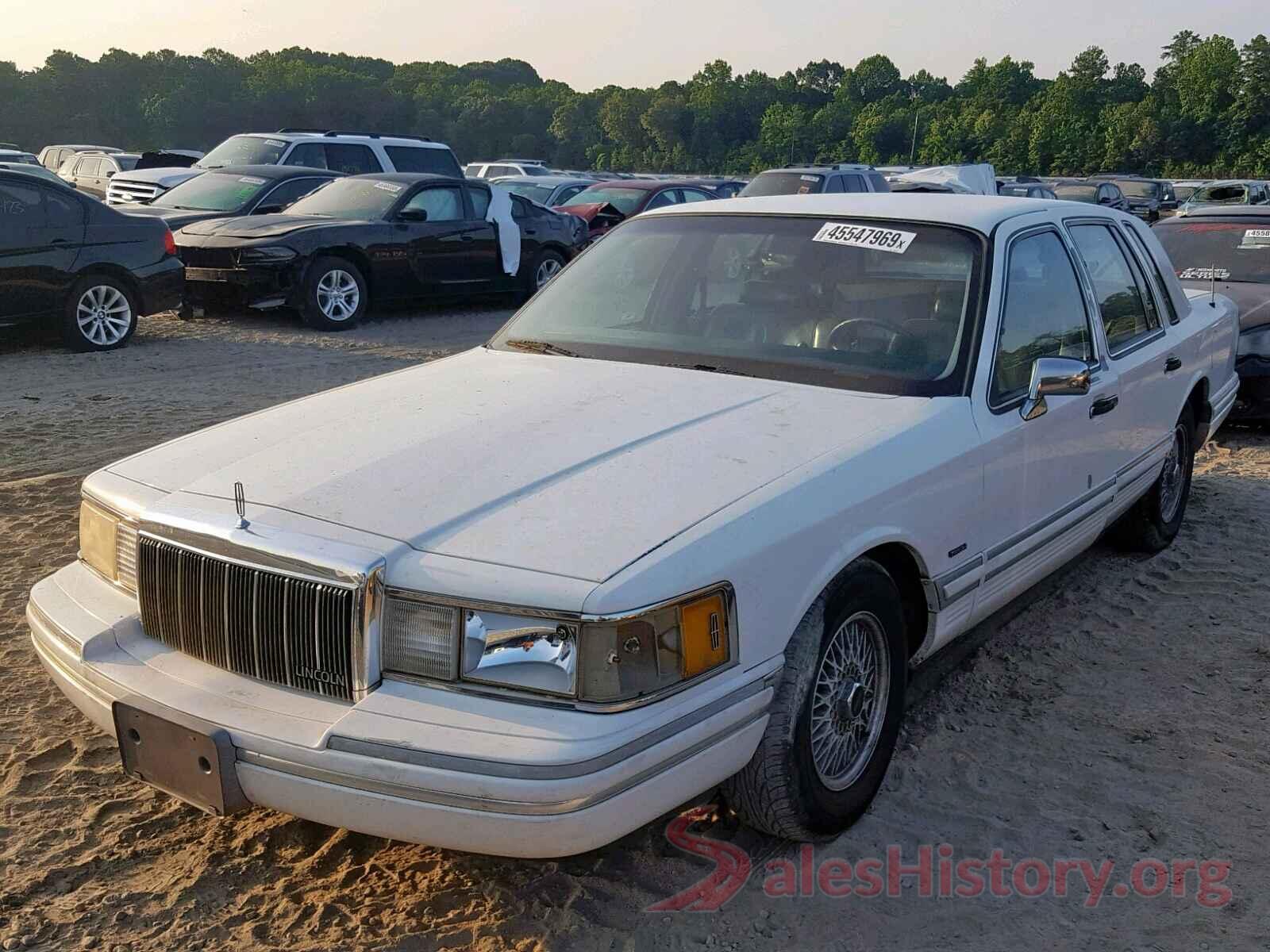 1LNLM81W7NY725523 1992 LINCOLN TOWNCAR