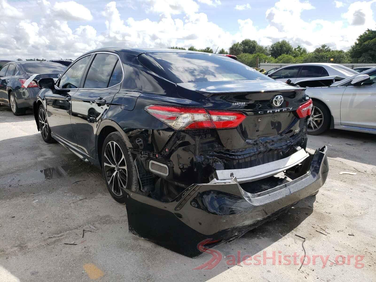 JTNB11HK6J3020475 2018 TOYOTA CAMRY