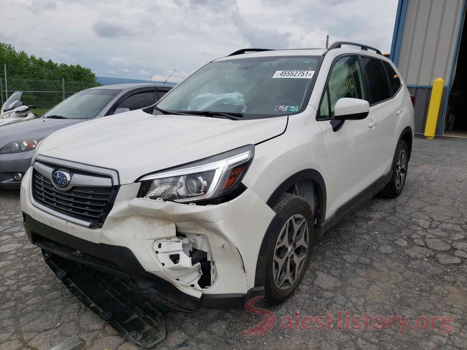 JF2SKAJC7LH555701 2020 SUBARU FORESTER