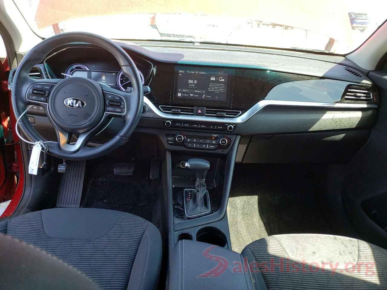 KNDCB3LC7L5435104 2020 KIA NIRO