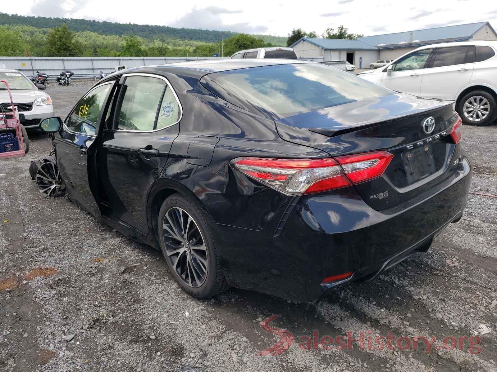 JTNB11HK3J3009885 2018 TOYOTA CAMRY