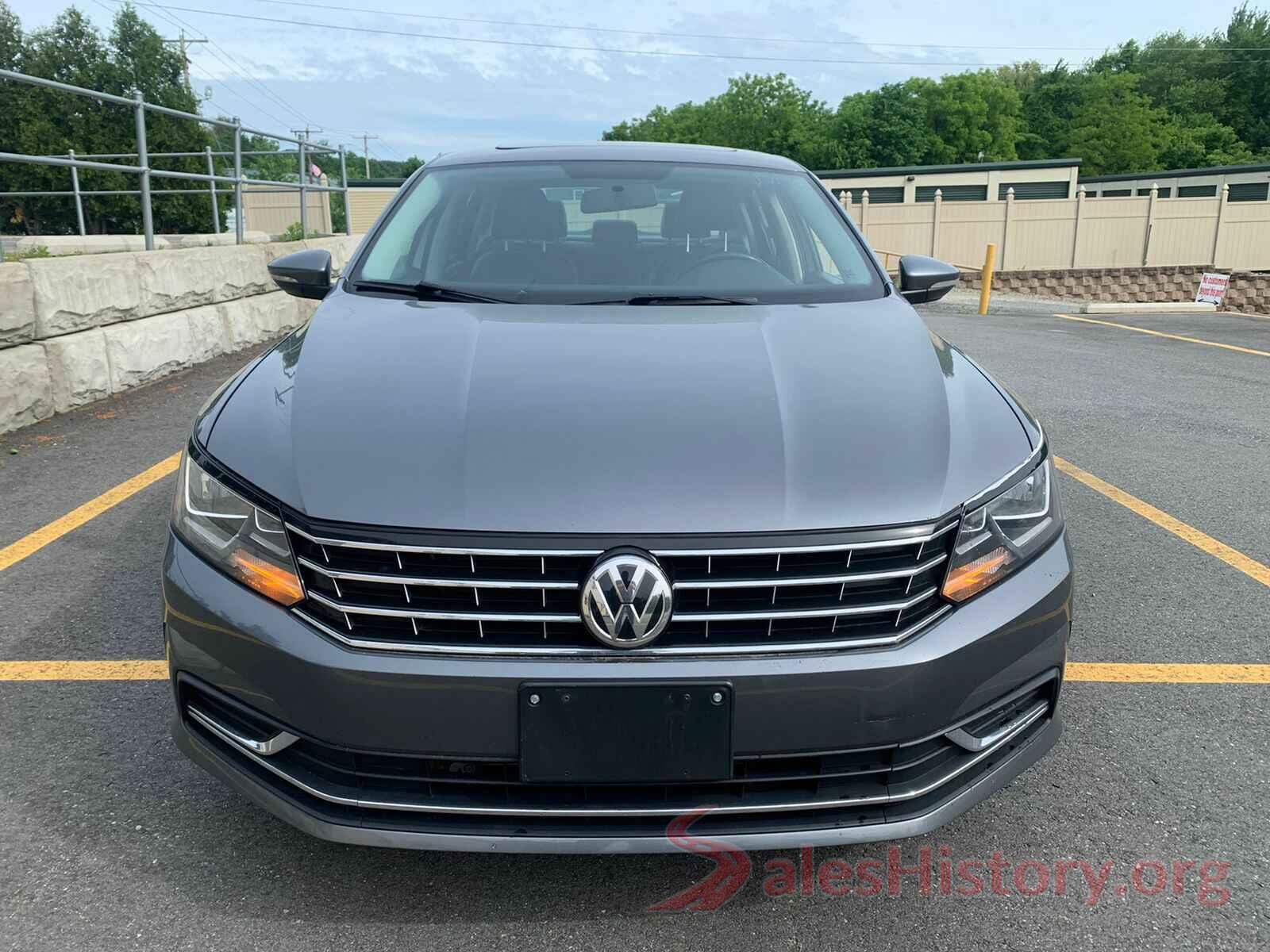 1VWLA7A38KC008552 2019 VOLKSWAGEN PASSAT