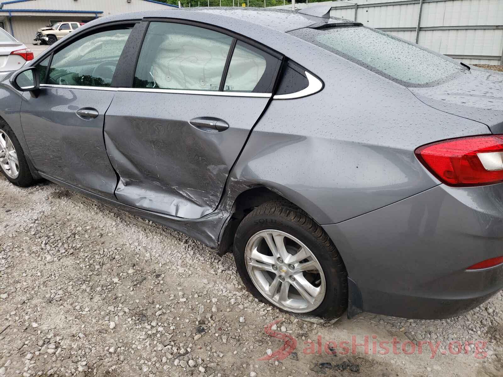 1G1BE5SM1J7235774 2018 CHEVROLET CRUZE