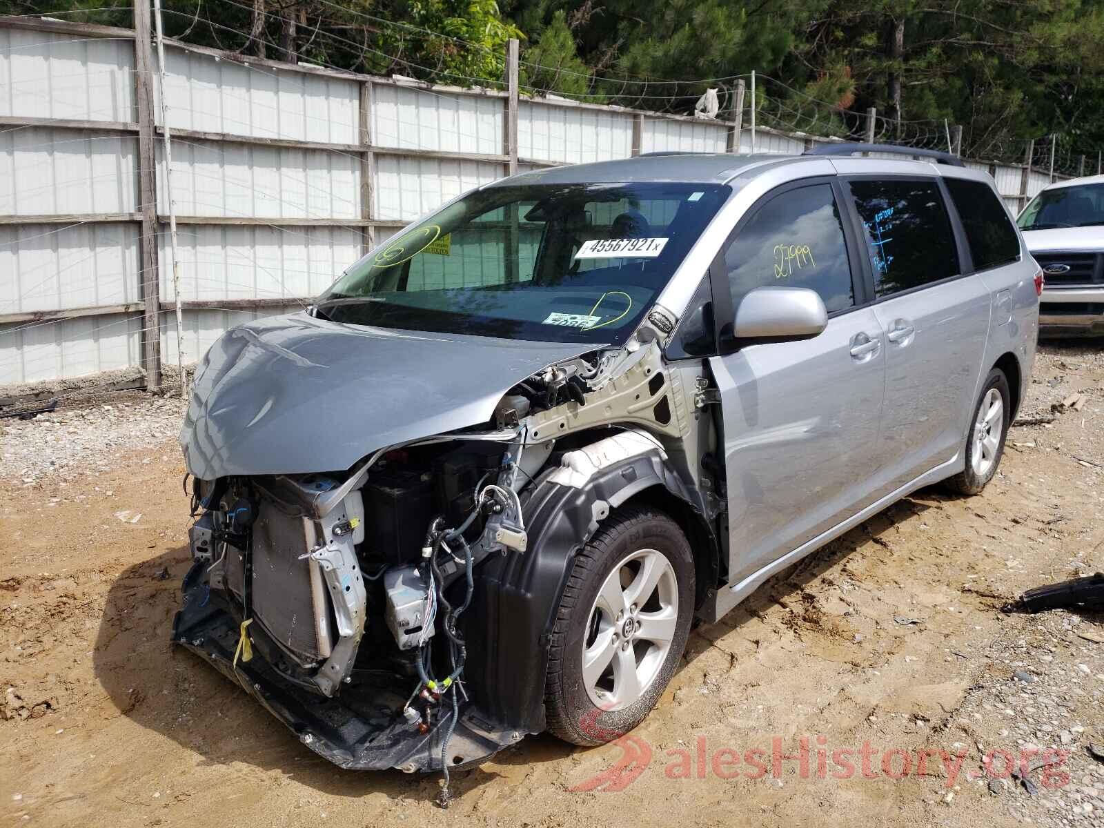 5TDKZ3DC3KS020716 2019 TOYOTA SIENNA