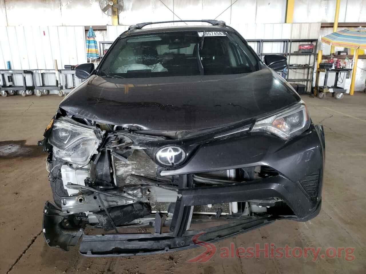 JTMZFREVXJJ722473 2018 TOYOTA RAV4