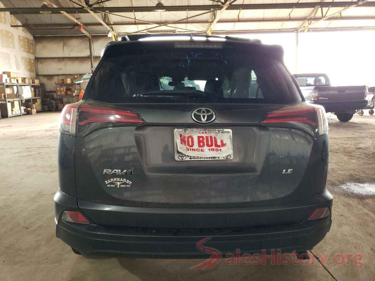 JTMZFREVXJJ722473 2018 TOYOTA RAV4