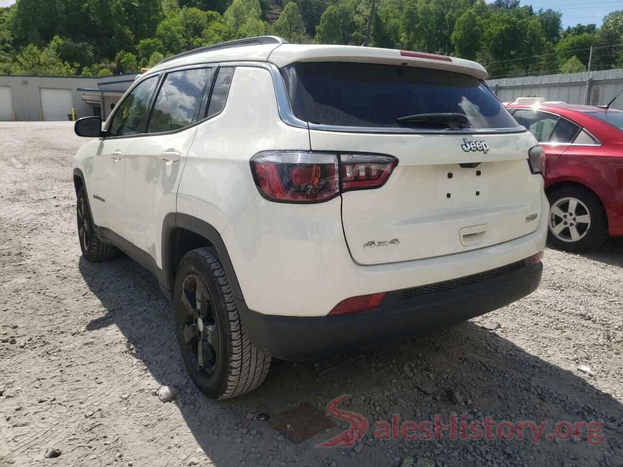 3C4NJDBB1JT457252 2018 JEEP COMPASS