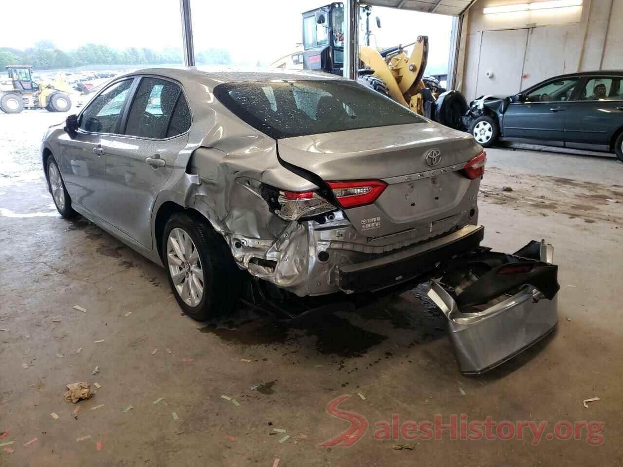 4T1B11HKXJU520035 2018 TOYOTA CAMRY