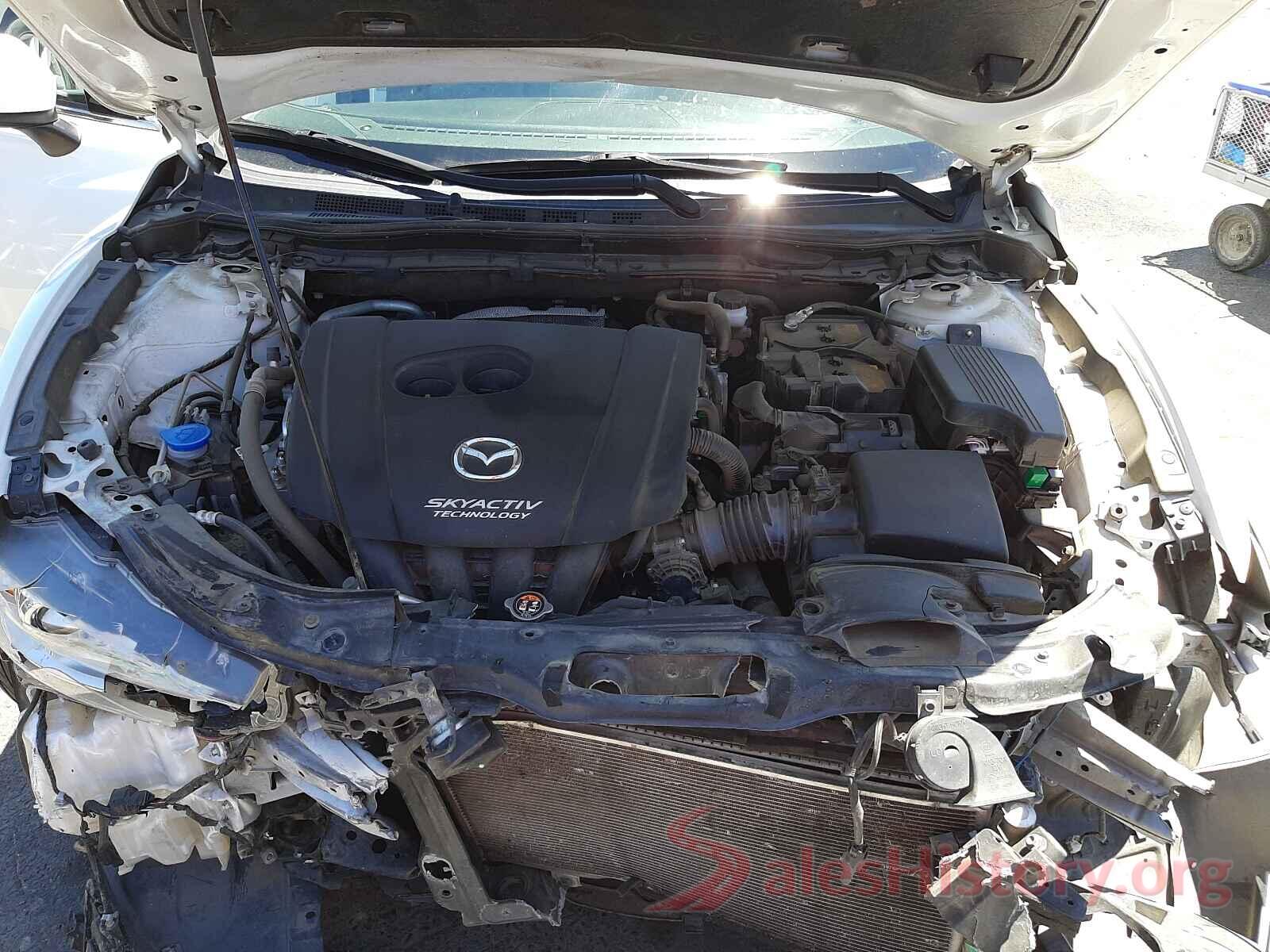 JM1GL1V57H1110470 2017 MAZDA 6