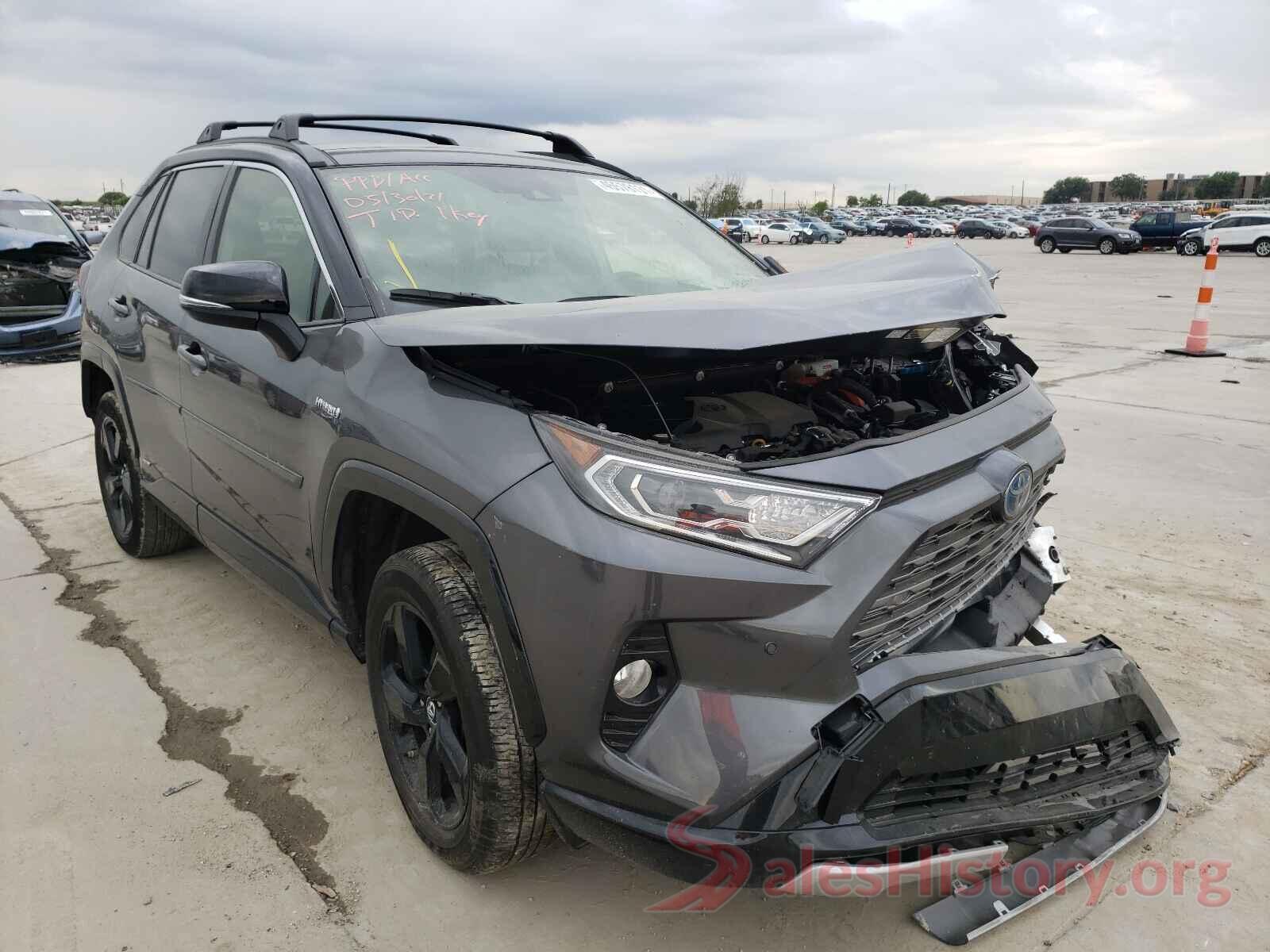 JTMEWRFVXKJ018062 2019 TOYOTA RAV4